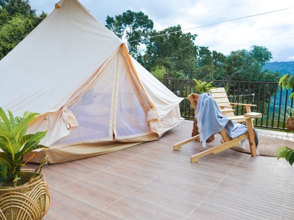 0B8D0941-3333-48E4-A359-19547B5B7663